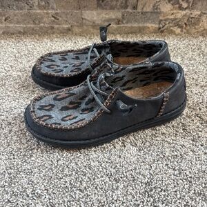 Hey Dude Wendy Funk Phantom Leopard Womens Size US 8 Slip On Shoes euc